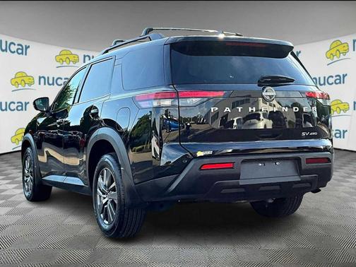 2024 Nissan Pathfinder SV 4WD