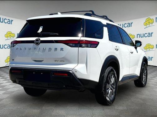 Pearl White Tricoat 2023 Nissan Pathfinder SV 4WD