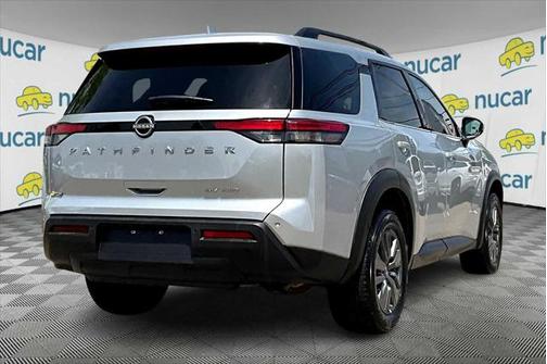 2024 Nissan Pathfinder SV 4WD