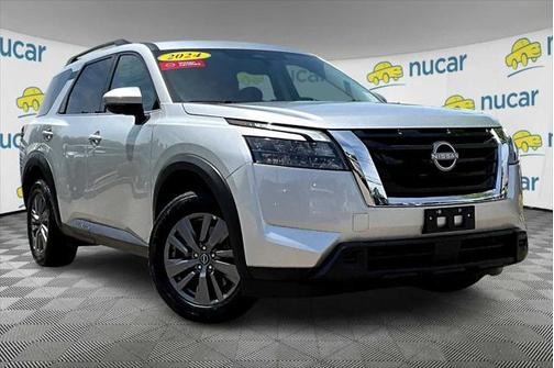 2024 Nissan Pathfinder SV 4WD