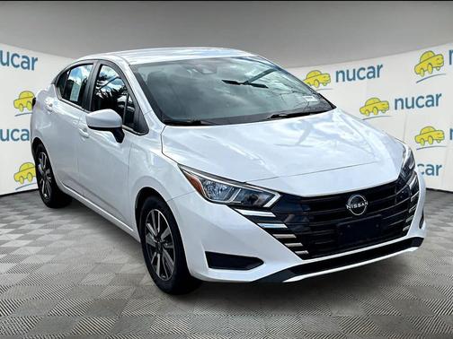 2023 Nissan Versa 1.6 SV