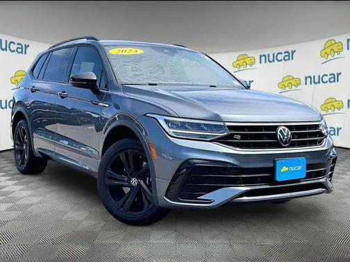 Platinum Gray Metallic 2023 Volkswagen Tiguan 2.0T SE R-Line Black 4MOTION