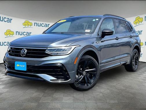 Platinum Gray Metallic 2023 Volkswagen Tiguan 2.0T SE R-Line Black 4MOTION