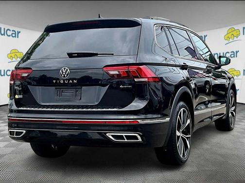 2022 Volkswagen Tiguan 2.0T SEL R-Line 4MOTION