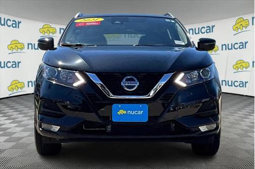2021 Nissan Rogue Sport SV