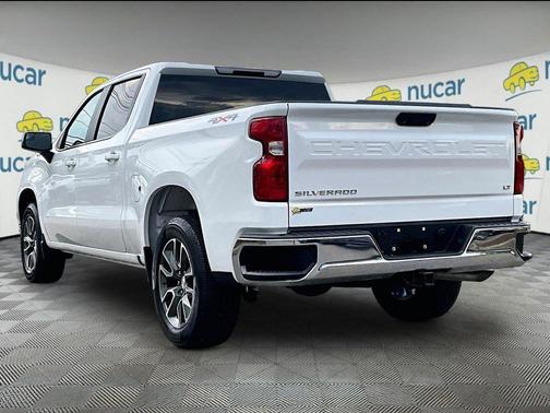 Summit White 2023 Chevrolet Silverado 1500 LT