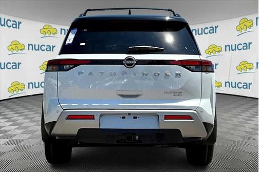 2025 Nissan Pathfinder Platinum 4WD