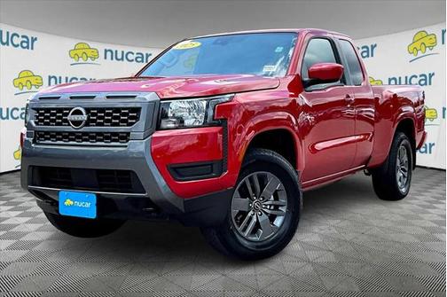 2025 Nissan Frontier SV