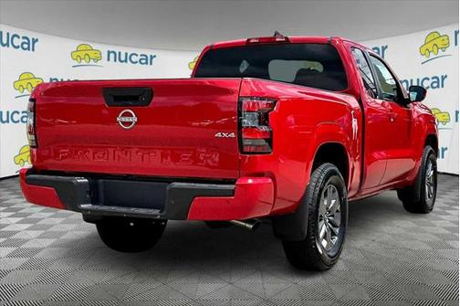2025 Nissan Frontier SV