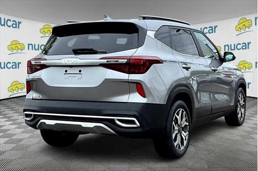 2022 Kia Seltos EX
