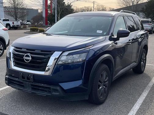 2024 Nissan Pathfinder SV 4WD