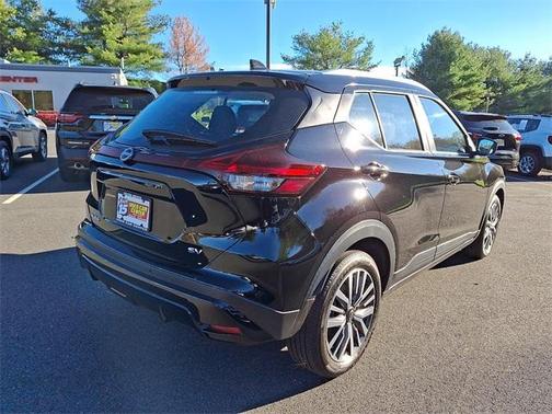 2024 Nissan Kicks SV