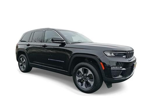 2022 Jeep Grand Cherokee 4xe Base