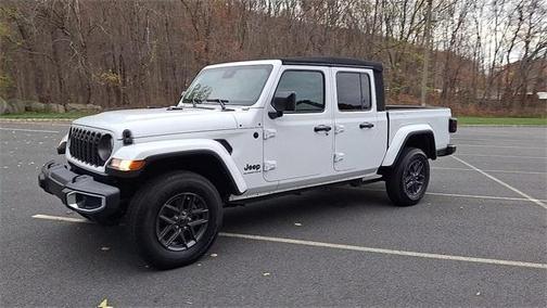 2024 Jeep Gladiator Sport
