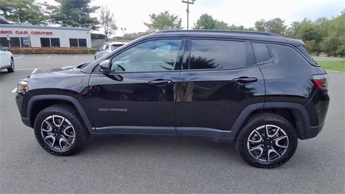 2024 Jeep Compass Trailhawk