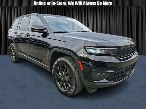2024 Jeep Grand Cherokee Laredo