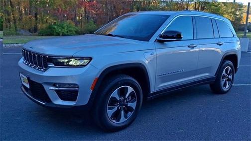 2022 Jeep Grand Cherokee 4xe Base