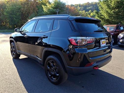 2023 Jeep Compass Trailhawk