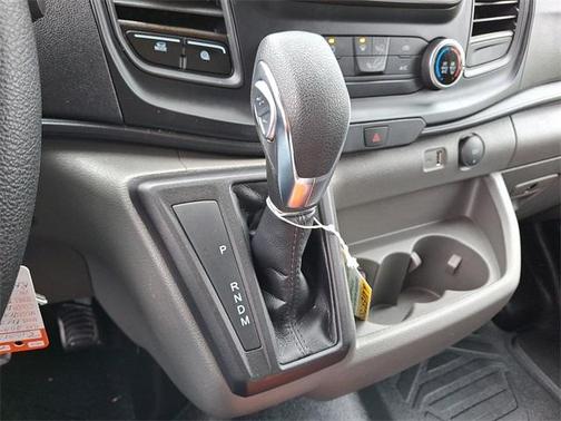 2024 Ford Transit-250 148 WB Medium Roof Cargo
