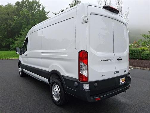 2024 Ford Transit-250 148 WB Medium Roof Cargo