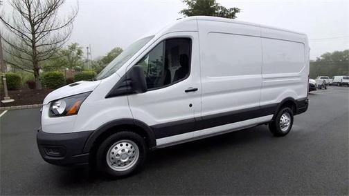 2024 Ford Transit-250 148 WB Medium Roof Cargo