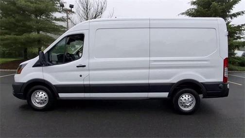 2024 Ford Transit-250 148 WB Medium Roof Cargo
