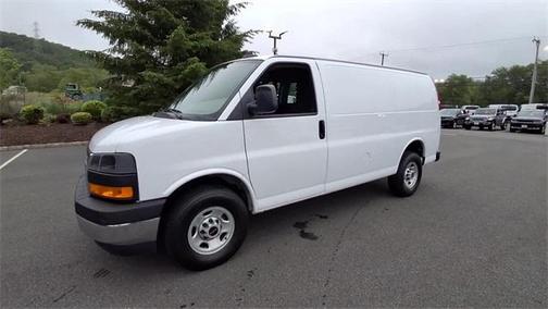 2022 GMC Savana 2500 Work Van
