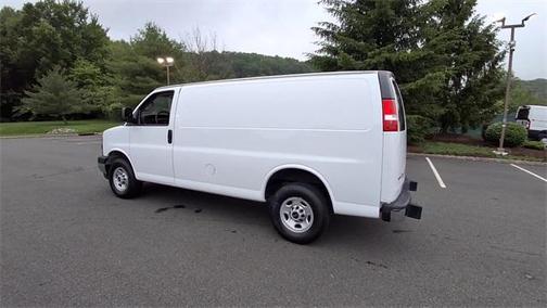 2022 GMC Savana 2500 Work Van