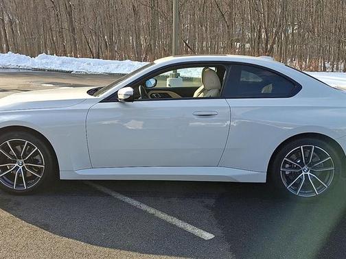 2024 BMW 230 i xDrive