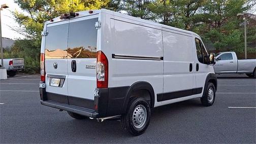 2025 RAM ProMaster 1500 Low Roof