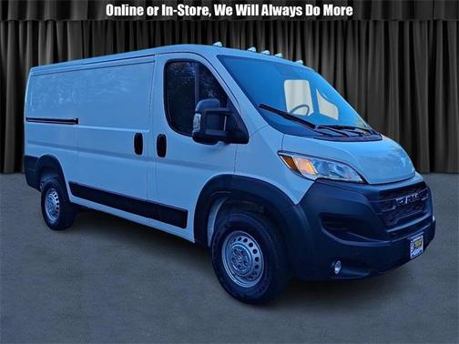2025 RAM ProMaster 1500 Low Roof