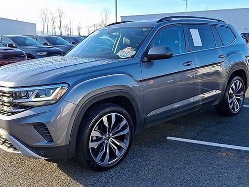 2022 Volkswagen Atlas 3.6L SE w/Technology