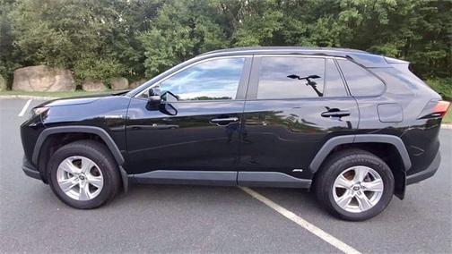 2021 Toyota RAV4 Hybrid LE