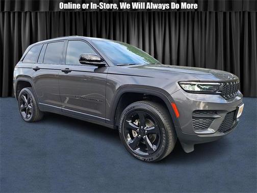 2024 Jeep Grand Cherokee Laredo