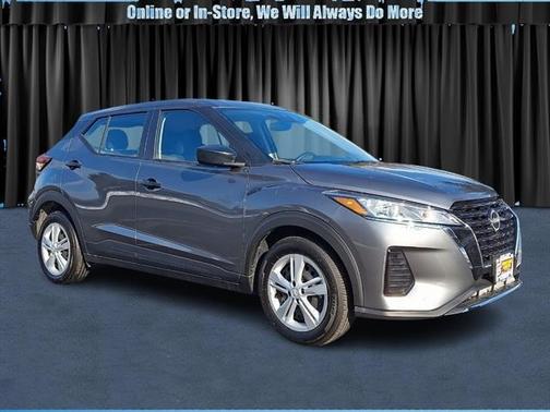 2025 Nissan Kicks Play S