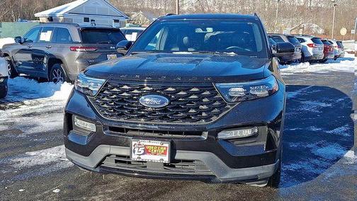 2023 Ford Explorer ST-Line