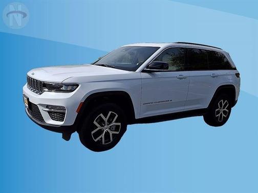 Bright White Clearcoat 2025 Jeep Grand Cherokee Limited