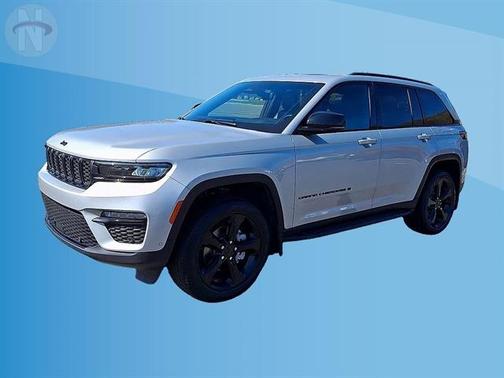 Silver Zynith 2024 Jeep Grand Cherokee Limited