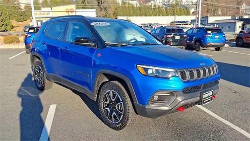 2024 Jeep Compass Trailhawk