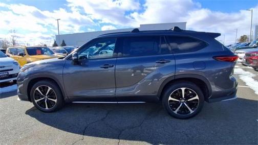 2022 Toyota Highlander XSE