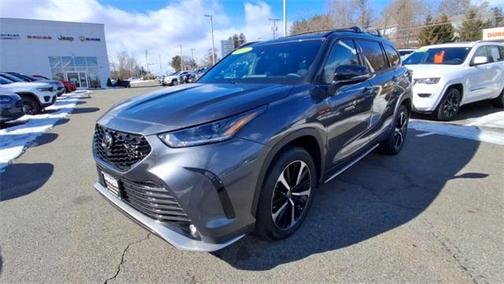 2022 Toyota Highlander XSE