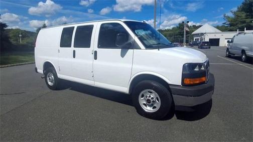 2023 GMC Savana 2500 Work Van