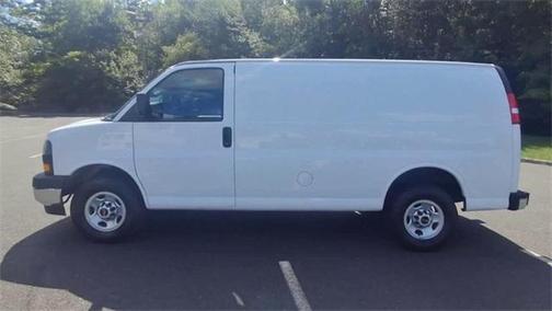 2023 GMC Savana 2500 Work Van