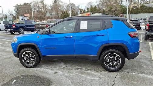 2024 Jeep Compass Trailhawk