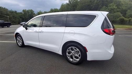 2024 Chrysler Pacifica Limited