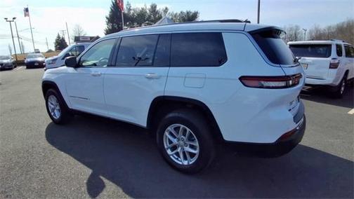 2021 Jeep Grand Cherokee L Laredo