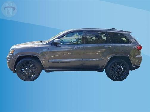 Granite Crystal Clearcoat Metallic 2020 Jeep Grand Cherokee Altitude