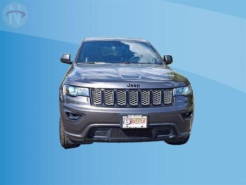 Granite Crystal Clearcoat Metallic 2020 Jeep Grand Cherokee Altitude