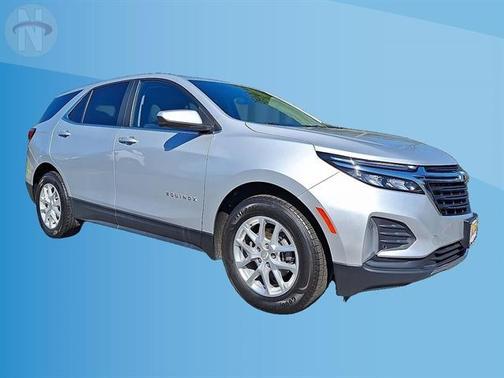 Silver Ice Metallic 2022 Chevrolet Equinox 1LT