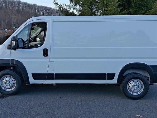 2023 RAM ProMaster 2500 Base